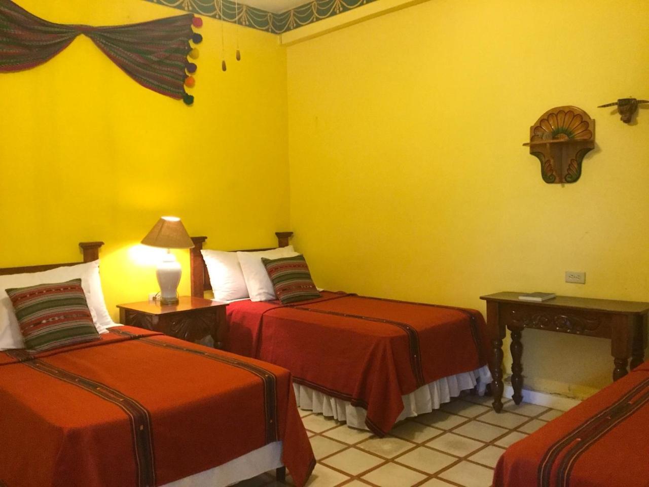 Hotel El Delfin Lívingston Buitenkant foto