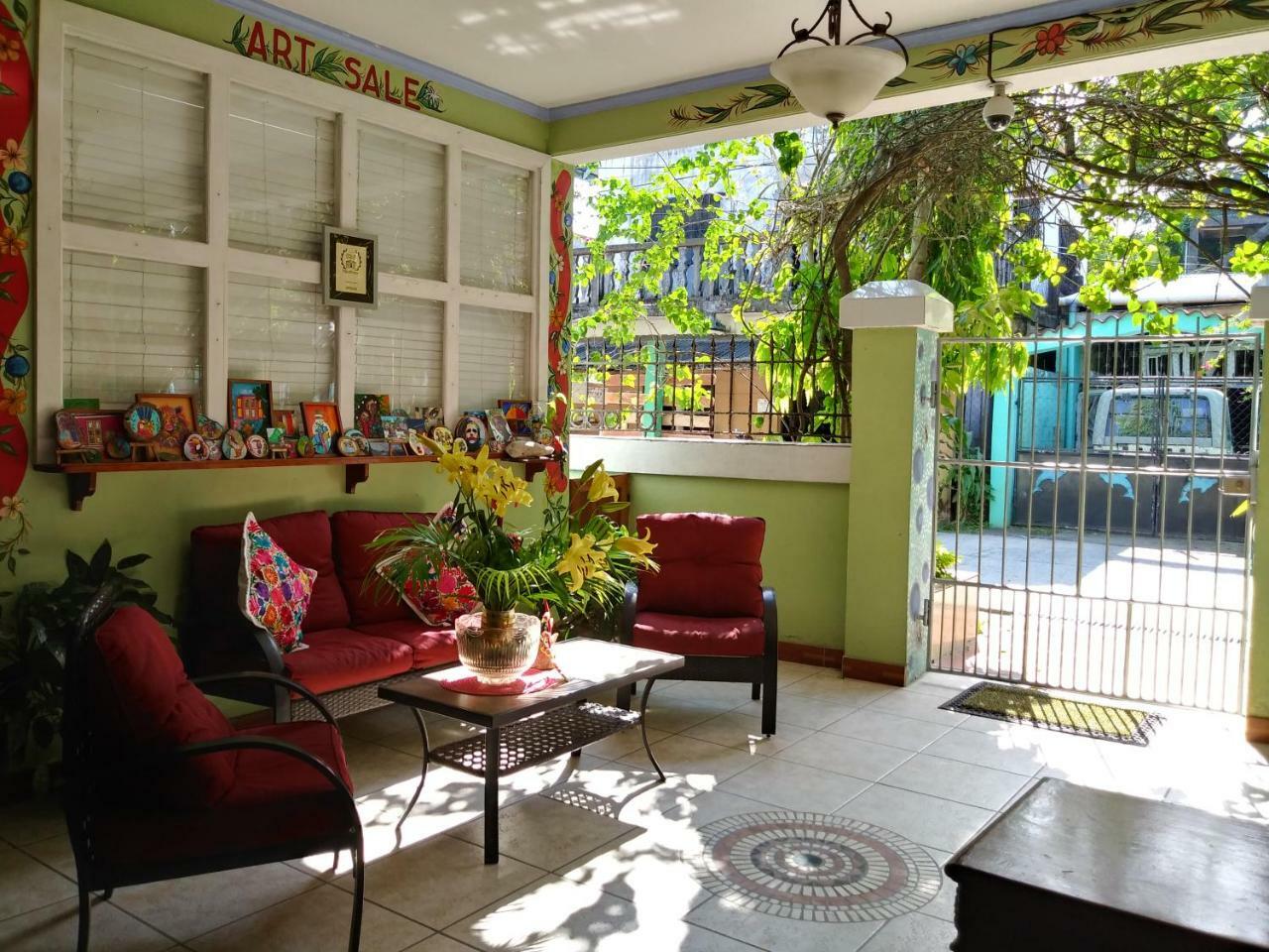 Hotel El Delfin Lívingston Buitenkant foto